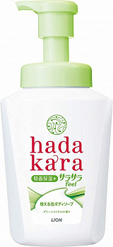 LION Бархатное увлажняющее мыло-ПЕНКА для тела с ароматом зелёных цитрусовых фруктов “Hadakara" 530 мл (флакон)